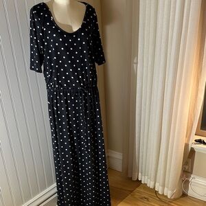 Chic Black and White Polka Dot Maxi Dress